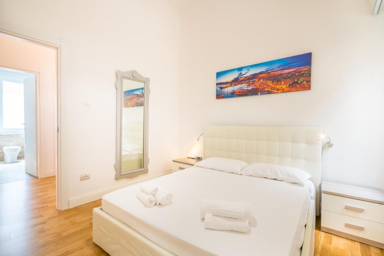 Appartement Le Scale Sul Porto . Marina Centro Storico. Ac à Cagliari Extérieur photo