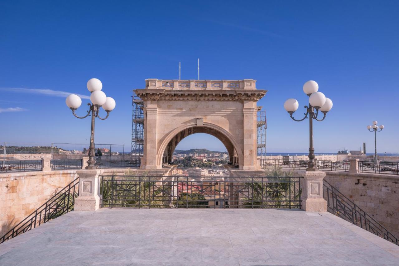 Appartement Le Scale Sul Porto . Marina Centro Storico. Ac à Cagliari Extérieur photo