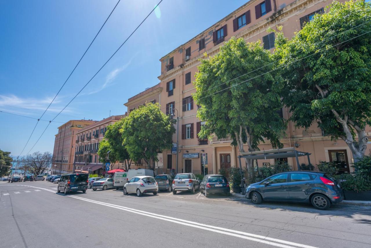Appartement Le Scale Sul Porto . Marina Centro Storico. Ac à Cagliari Extérieur photo